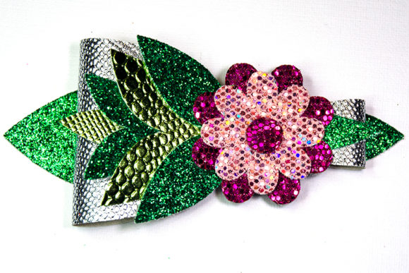 Asymmetric Flower Bow Template: A 3D SVG for Shapes